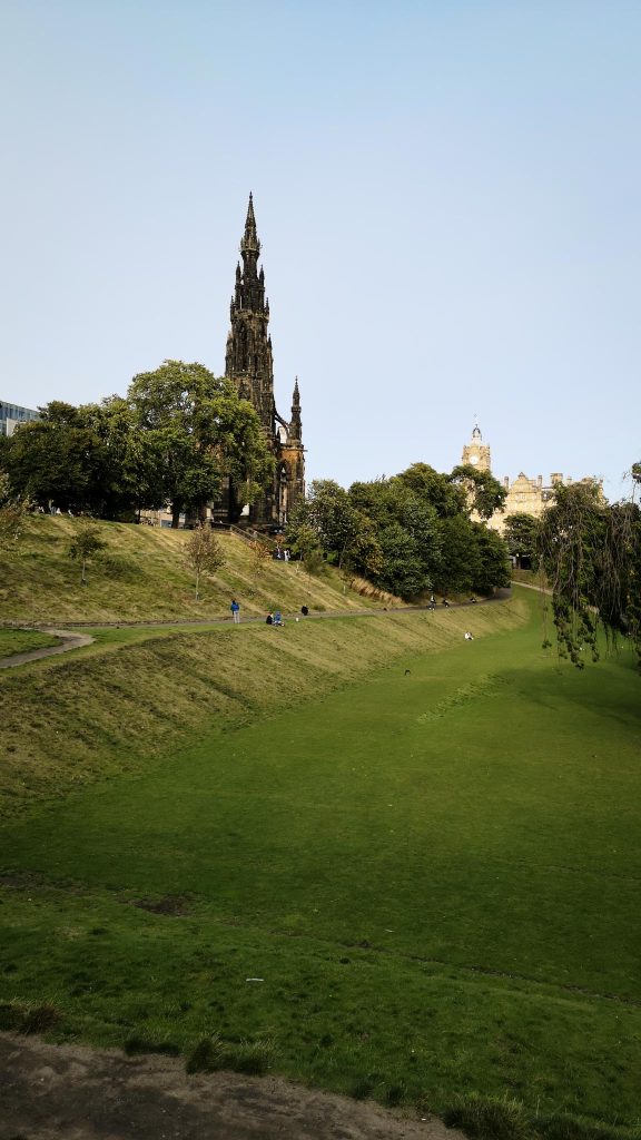 Scott Monument