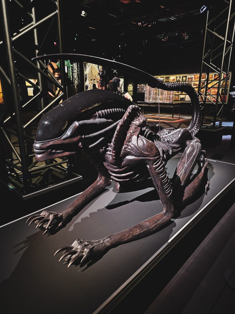 Necronom_HRGiger_LaBadroodeuse