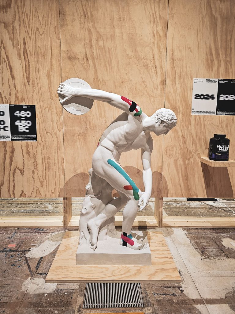 MATCH-Exposition_Lanceur de disque_LaBadroodeuse_Design&Sport