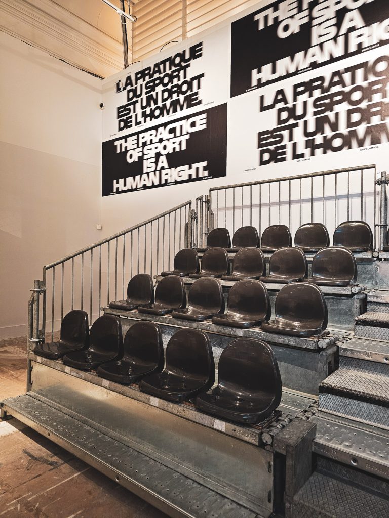MATCH-Exposition_Tribunes_LaBadroodeuse